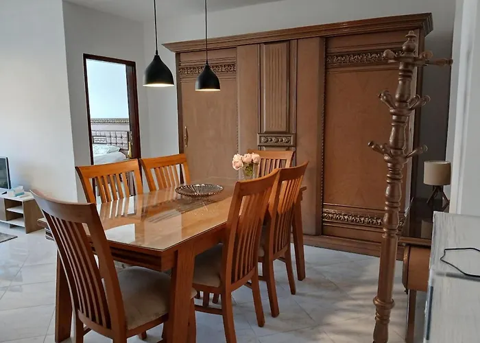 Flat 10 Minutes From The Airport Daire Hurgada